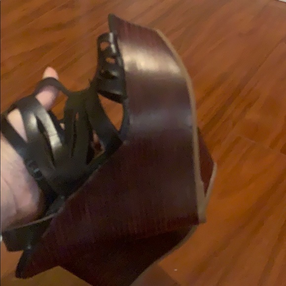 Worn in the house one time when I bought them. - Picture 3 of 4